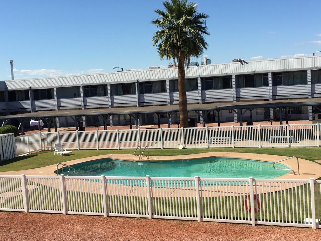 Ez 8 Motel Airporter Phoenix Exterior foto