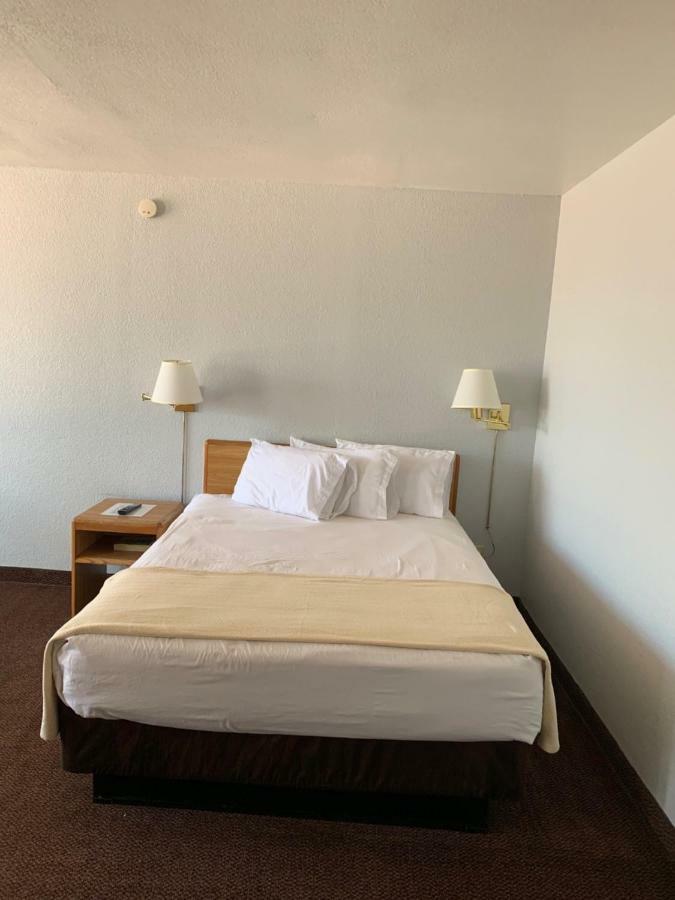 Ez 8 Motel Airporter Phoenix Exterior foto